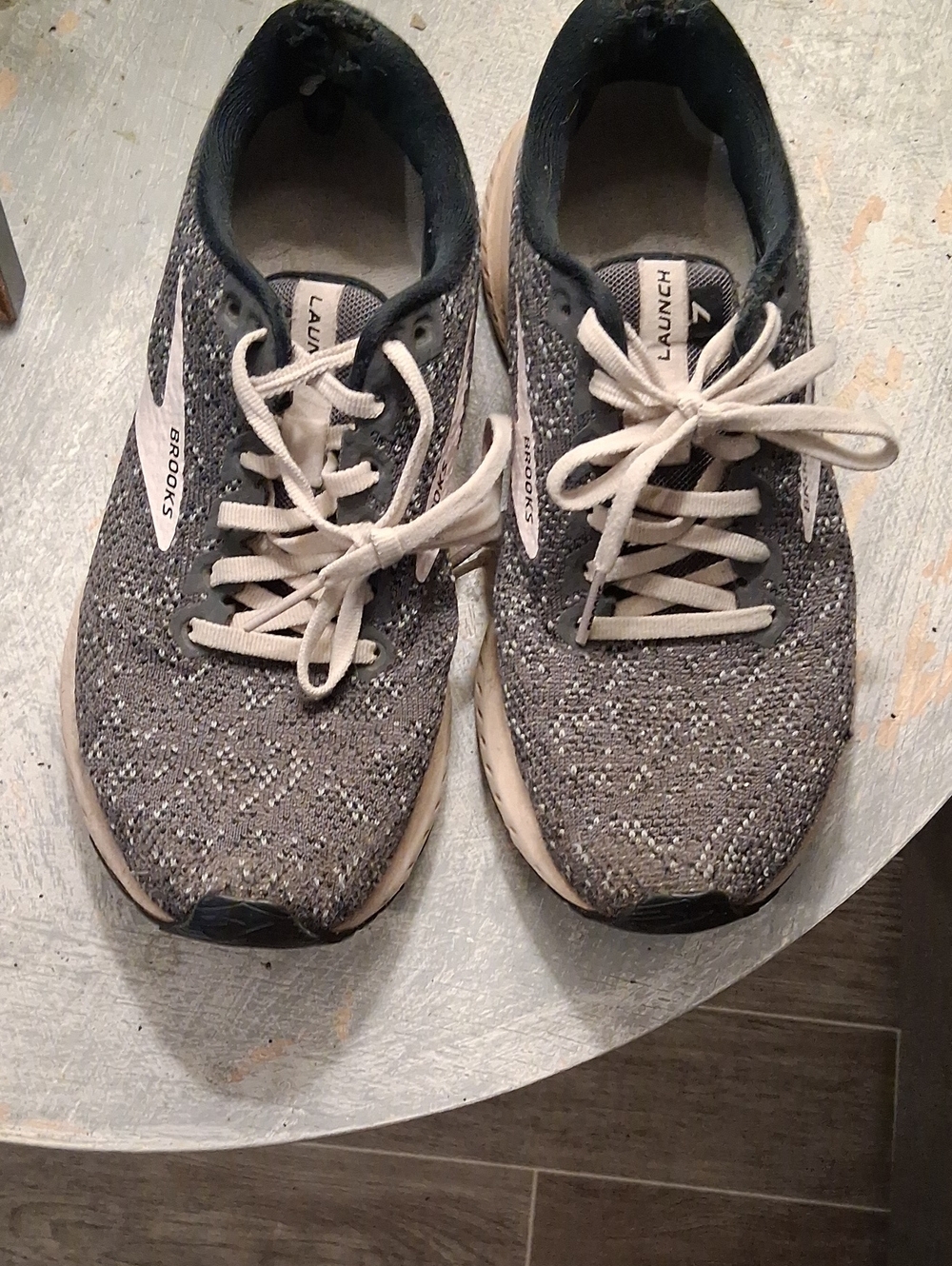 Brooks Launch Knit Running Shoes in Gray and White